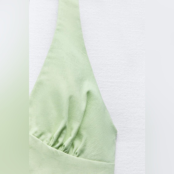 NWT. Zara Light Green Linen Blend Halter Neck Crop Top. Size M. - Picture 7 of 10